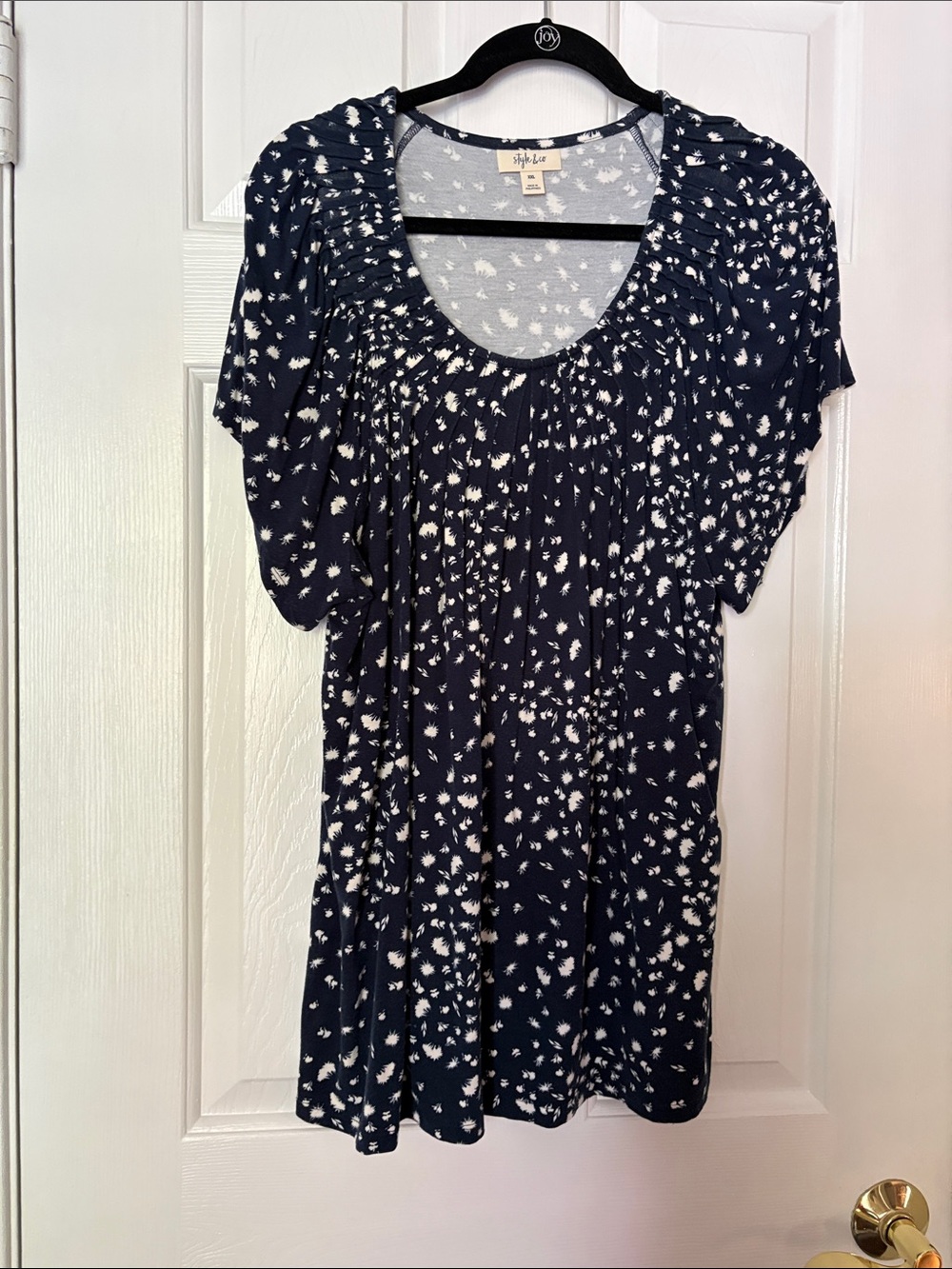 Style & Co. Navy White Floral Scoop-Neck Tunic